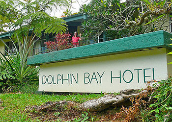 Dolphin Bay Hotel Hilo Exterior foto